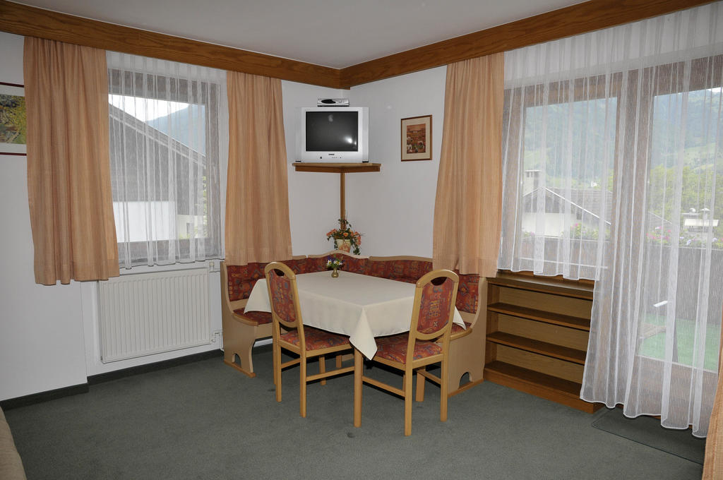 Haus Meixner Matrei in Osttirol Buitenkant foto